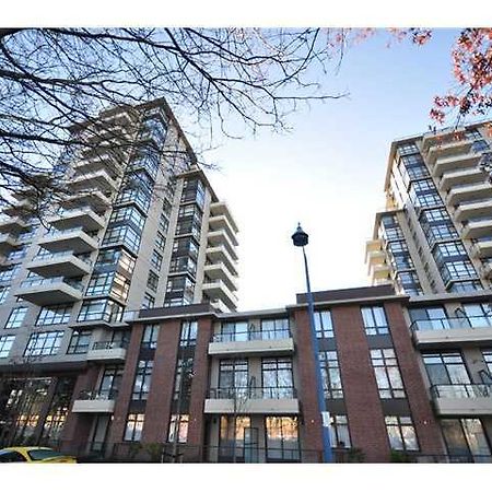 Jj Vancouver Guest House Ричмънд Екстериор снимка